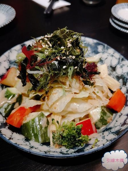 [食記/高雄/左營] 柶築晚酌の店│酒酣飽足之際，夢迴日本品嚐東瀛，道地居酒屋，生態園區站