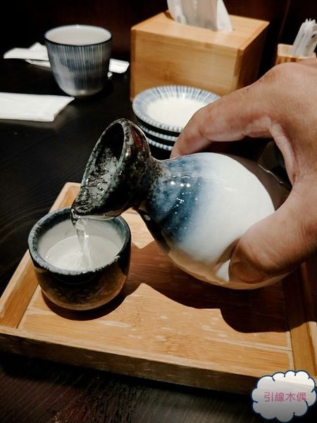 [食記/高雄/左營] 柶築晚酌の店│酒酣飽足之際，夢迴日本品嚐東瀛，道地居酒屋，生態園區站