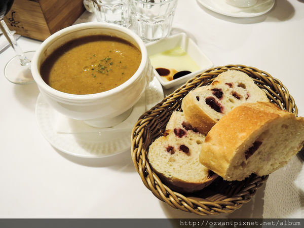 [吃喝]飄揚過海的布列塔尼家鄉菜～No. 21家庭廚坊 Petit Breton。