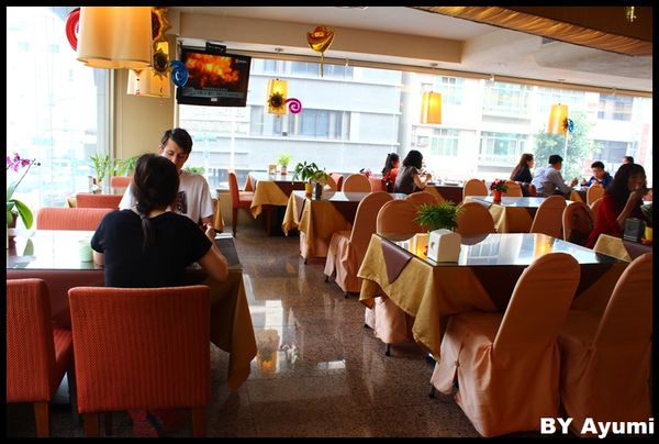 Ahotel.tw 高雄信宗大飯店：[住宿]高雄信宗大飯店 / 商旅 ~高雄老字號飯店、吃喝玩樂好方便