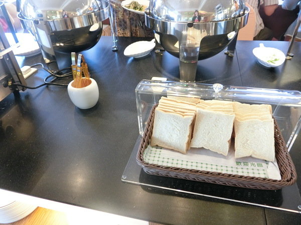 Ahotel.tw 高雄信宗大飯店：【高雄飯店／飯店推薦】台灣精緻商旅(Ahotel.tw)高雄信宗大飯店(高雄)～精緻舒適好想要多住幾天喔！