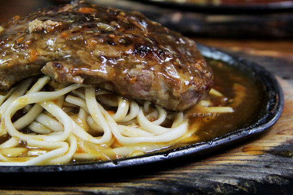 IMG_0852.jpg IMG_0852.jpg