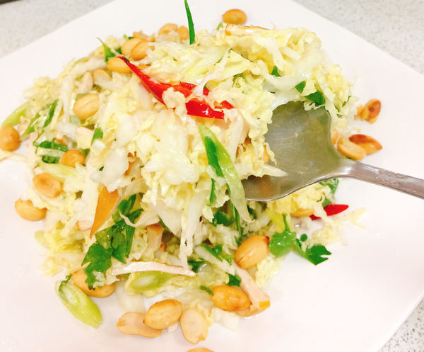 [中山區 捷運大直站］二訪！中央廣播電台的員工餐廳-永寶餐廳 假日限定十人桌菜！道地北方口味的山東燒雞！(附完整菜單Menu)