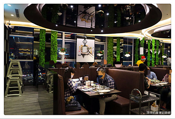 【台北美食】黃記煌 三汁燜鍋 ~ 不加一滴水的火鍋❤️信義區 Att 4 fun 新開的店 - 捷運世貿/101站