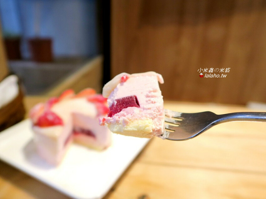 1861Caffe 白雪公主-草莓蛋糕
