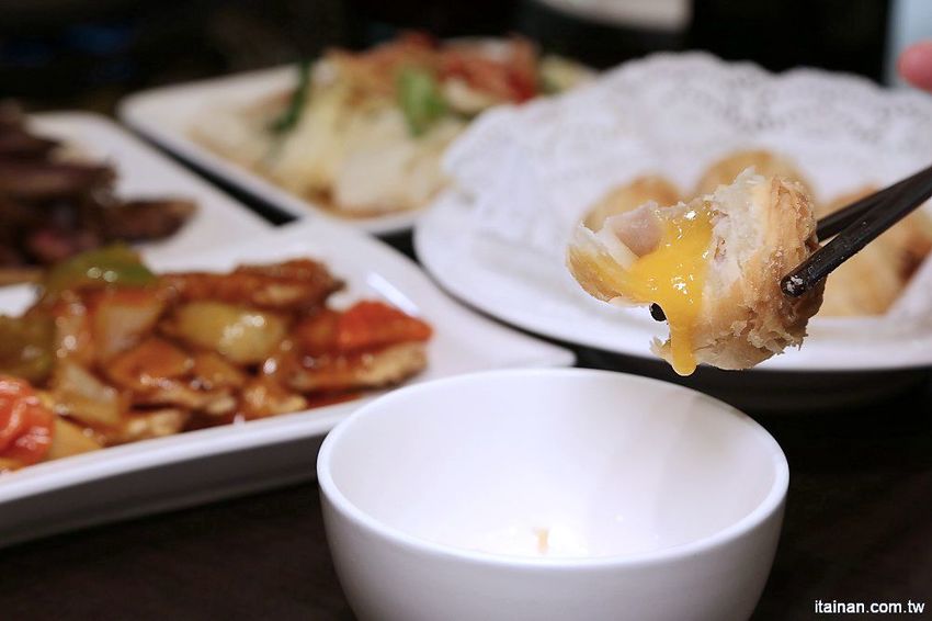 台南第一家正宗花雕雞:廚房有雞~秋蟹正是時候，秋季限定花雕螃蟹鍋一鍋兩吃來囉! - 台南好Food遊