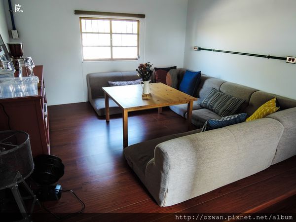 [吃喝]烏溪旁田中央的老頑童～小林陳舍。