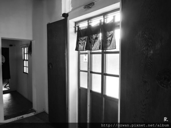 [吃喝]烏溪旁田中央的老頑童～小林陳舍。