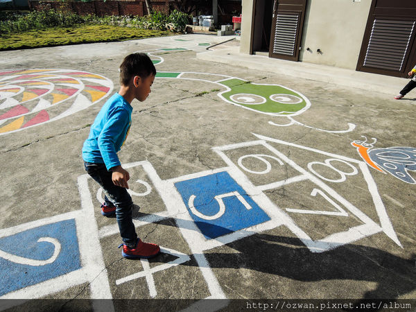 [吃喝]烏溪旁田中央的老頑童～小林陳舍。