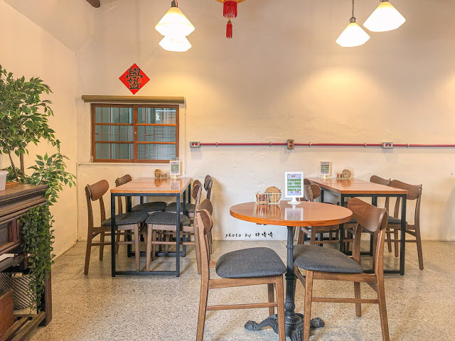 【台中 烏日】小林陳舍🏠田野間的老宅咖啡廳，老宅新生，庭院充滿童趣，餐點、飲品一點也不馬虎，實在太喜歡這裡💞💞💞