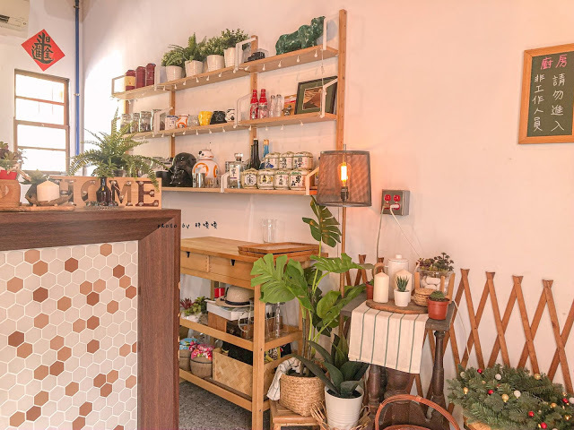 【台中 烏日】小林陳舍🏠田野間的老宅咖啡廳，老宅新生，庭院充滿童趣，餐點、飲品一點也不馬虎，實在太喜歡這裡💞💞💞