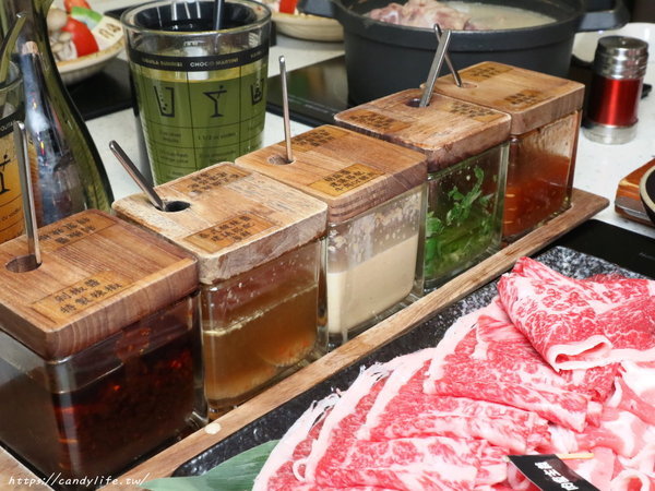 肉魂和牛鑄鐵料理:台中美食│肉魂鑄鐵料理〃北屯火鍋推薦~單人大胃王霸氣登場!肉量超驚人,還有豐富海鮮厚里呷免驚~