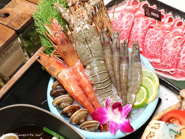 肉魂和牛鑄鐵料理:台中美食│肉魂鑄鐵料理〃北屯火鍋推薦~單人大胃王霸氣登場!肉量超驚人,還有豐富海鮮厚里呷免驚~