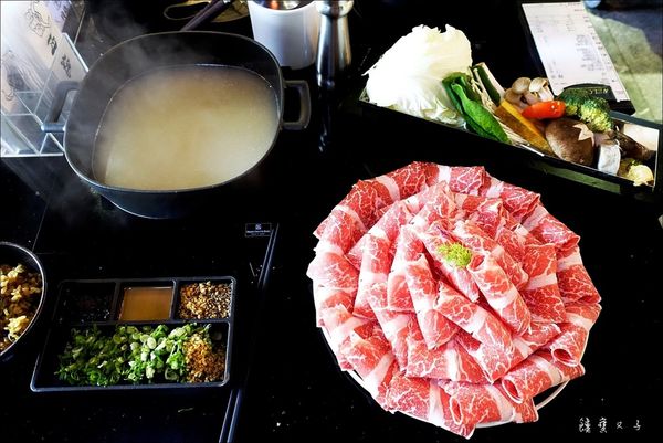 肉魂和牛鑄鐵料理 (48).JPG