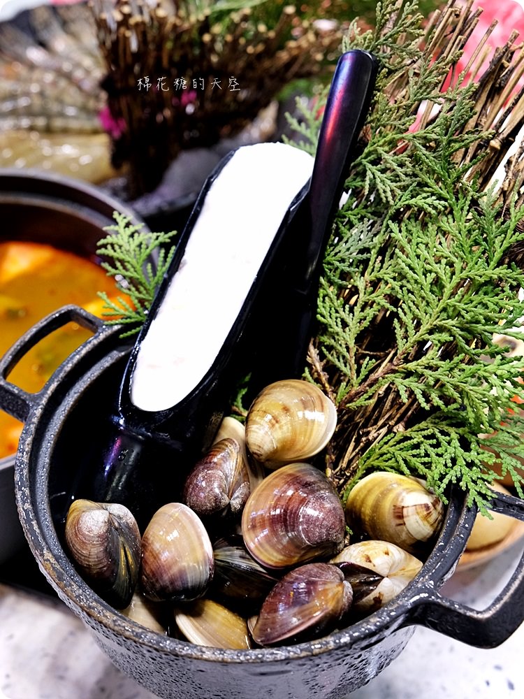 台中火鍋推薦-肉魂鑄鐵料理，超彭湃大胃王套餐50盎司肉盤大滿足