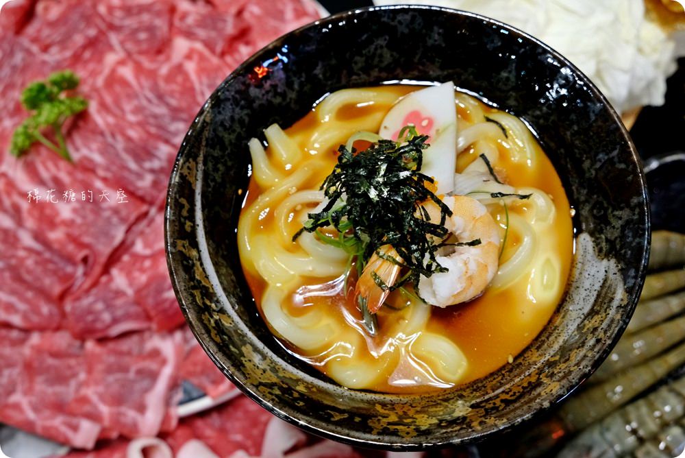 台中火鍋推薦-肉魂鑄鐵料理，超彭湃大胃王套餐50盎司肉盤大滿足