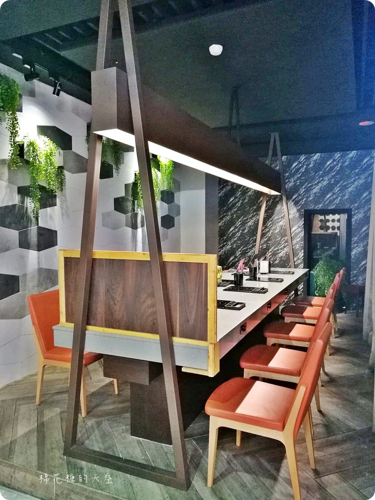 台中火鍋推薦-肉魂鑄鐵料理，超彭湃大胃王套餐50盎司肉盤大滿足