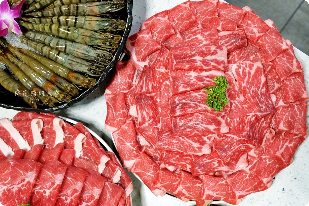 台中火鍋推薦-肉魂鑄鐵料理，超彭湃大胃王套餐50盎司肉盤大滿足