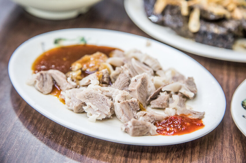 新北市板橋區環南米苔目｜都沒在漲價的！小菜都是30元，老牌米苔目任點都是銅板價