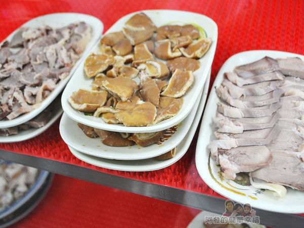 環南米苔目05-小菜玻璃櫥櫃