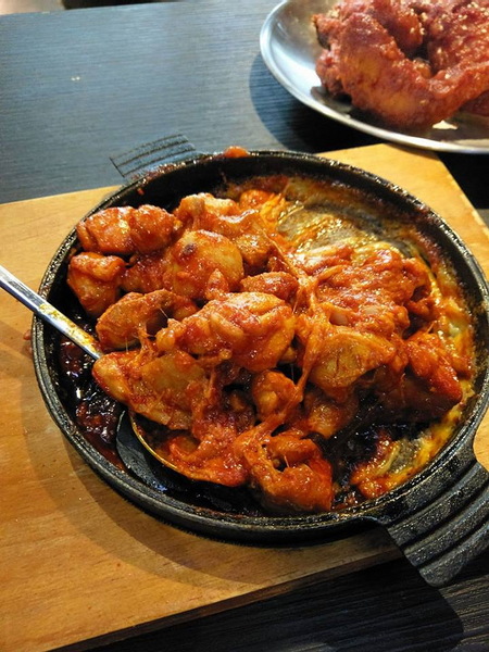 POCHA 韓式熱炒(台中旗艦店):POCHA 韓式熱炒-當初衝了沒搶到5折 後來去吃整個噢死