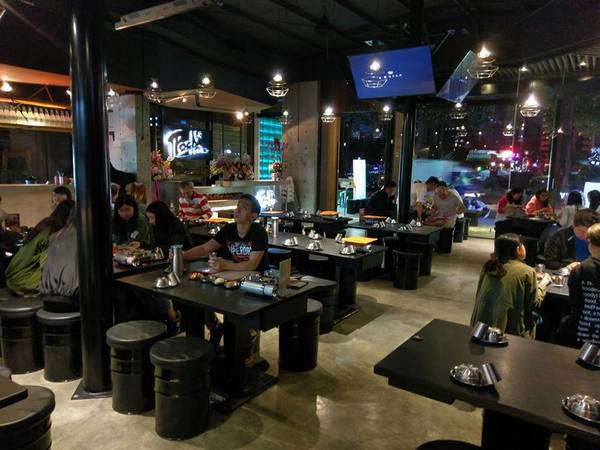 POCHA 韓式熱炒(台中旗艦店):POCHA 韓式熱炒-當初衝了沒搶到5折 後來去吃整個噢死