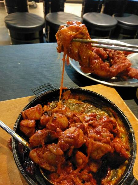 POCHA 韓式熱炒(台中旗艦店):POCHA 韓式熱炒-當初衝了沒搶到5折 後來去吃整個噢死