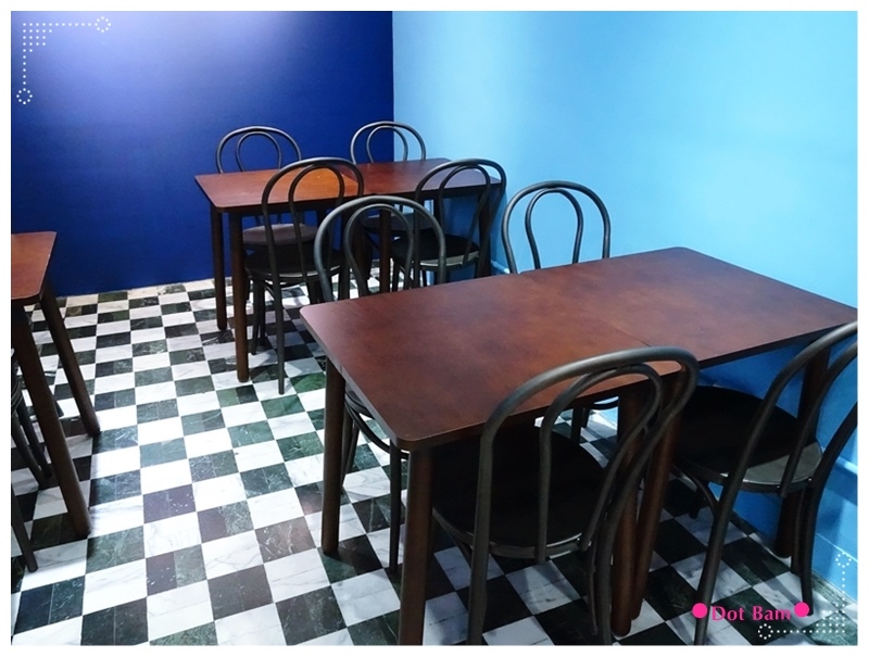 52HZ COFFEE BAR 座位.JPG 52HZ COFFEE BAR 座位.JPG