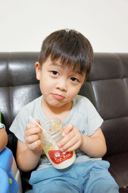 【台北萬華區】Pink Boom粉紅爆法式手作甜點，西門町峨嵋街24小時甜點販賣機