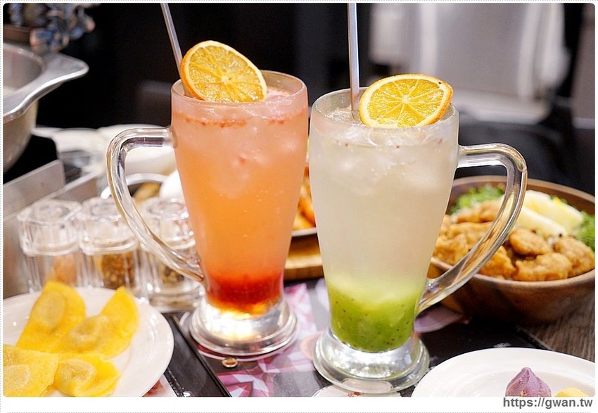 台北也能吃到溫體牛！15道菜整桌擺滿滿，還附飲料甜點，每人只要350元～