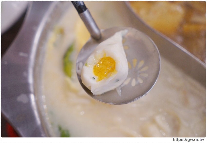 台北也能吃到溫體牛！15道菜整桌擺滿滿，還附飲料甜點，每人只要350元～