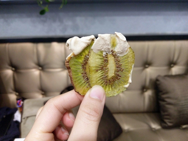 瓦法奇朵Waffogato(台北車站店)：瓦法奇朵Waffogato-北車周邊複合式料理  火鍋、排餐、甜點應有盡有