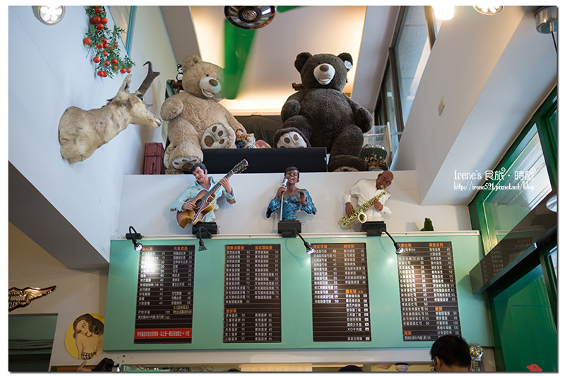 【三重】用波蘿麵包取代漢堡包/創意吃法的大阪飯糰/早午餐種類超級多．Robins kitchen羅賓廚房