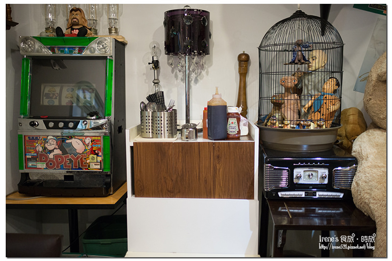 【三重】用波蘿麵包取代漢堡包/創意吃法的大阪飯糰/早午餐種類超級多．Robins kitchen羅賓廚房