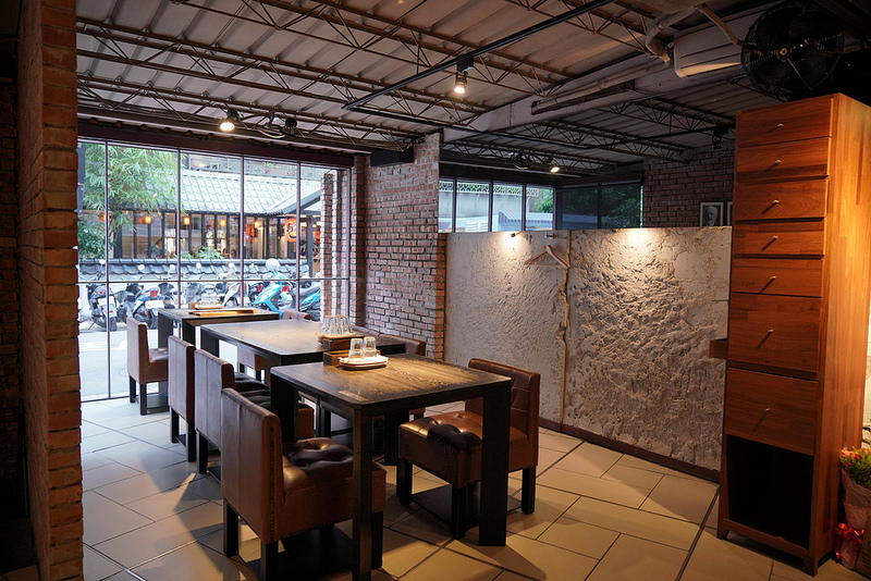 鬍子餐酒館 (5) 鬍子餐酒館 (5)