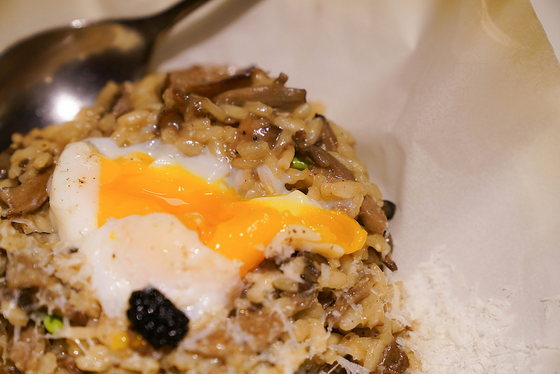 鬍子餐酒館 (24) 鬍子餐酒館 (24)