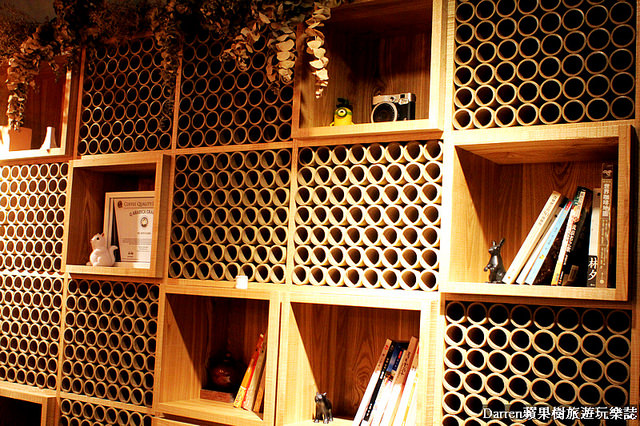 『桃園中壢下午茶』拾事咖啡★彩虹生乳酪甜點小巧可愛/抹茶控別錯過小山園抹茶歐蕾/文青風咖啡店無限制用餐時間不收服務費提供插座