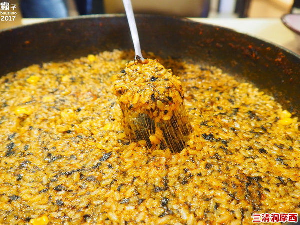 三清洞摩西年糕鍋：三清洞摩西年糕鍋，醬料原汁原味韓國進口，辣辣der～