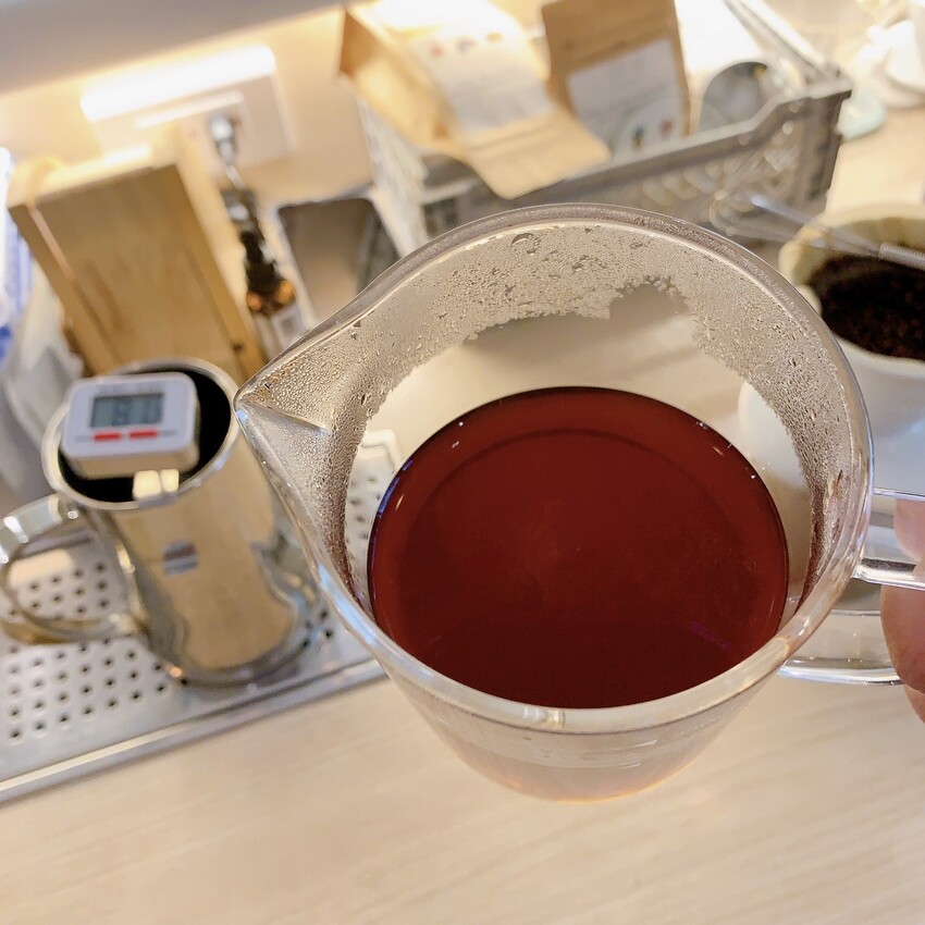 板橋府中捷運站｜Partik Coffee & Roaster｜隱身社區的精品咖啡廳    精品手沖、手作點心、季節精品豆/濾掛