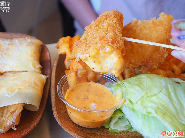 早安公雞晨食料理:早安公雞農場晨食,火爆公雞堡辣到你喊嫑嫑der~ 早安公雞晨食料理:早安公雞農場晨食,火爆公雞堡辣到你喊嫑嫑der~