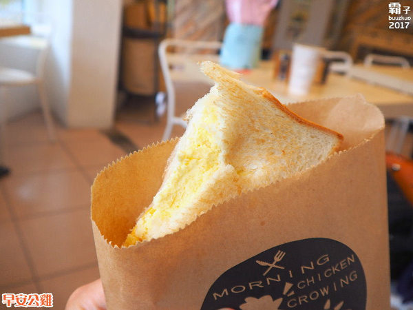 早安公雞晨食料理:早安公雞農場晨食,火爆公雞堡辣到你喊嫑嫑der~ 早安公雞晨食料理:早安公雞農場晨食,火爆公雞堡辣到你喊嫑嫑der~