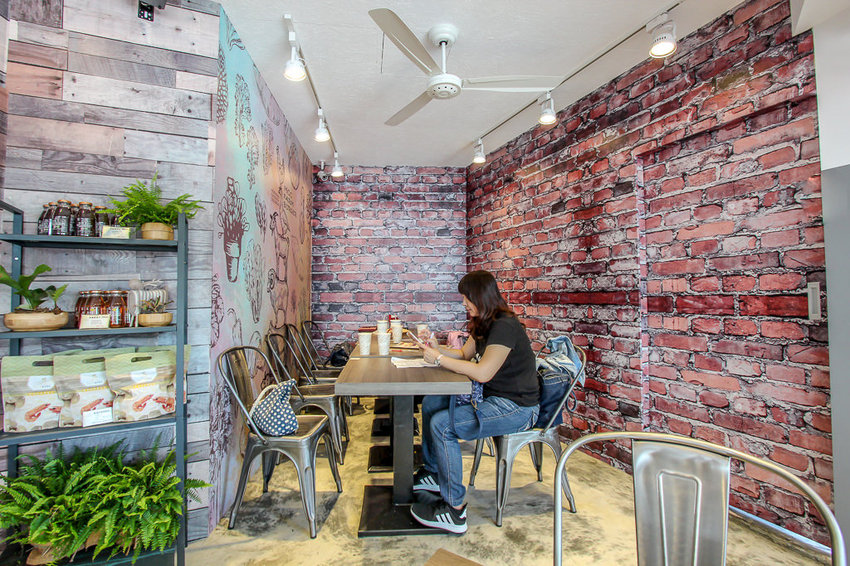 台中北區，早安公雞晨食館，新菜單出爐....就讓熱情如火的騷莎與你晨間共舞!還有新推出的小米糰。 - 微笑Joe幸運