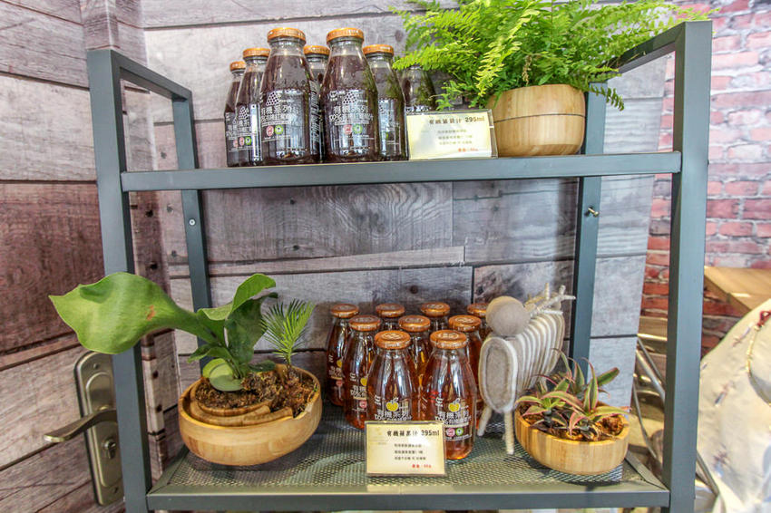 台中北區，早安公雞晨食館，新菜單出爐....就讓熱情如火的騷莎與你晨間共舞!還有新推出的小米糰。 - 微笑Joe幸運