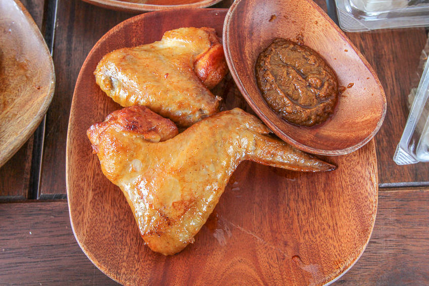 台中北區，早安公雞晨食館，新菜單出爐....就讓熱情如火的騷莎與你晨間共舞!還有新推出的小米糰。 - 微笑Joe幸運