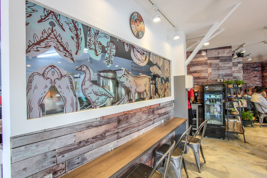 台中北區，早安公雞晨食館，新菜單出爐....就讓熱情如火的騷莎與你晨間共舞!還有新推出的小米糰。 - 微笑Joe幸運