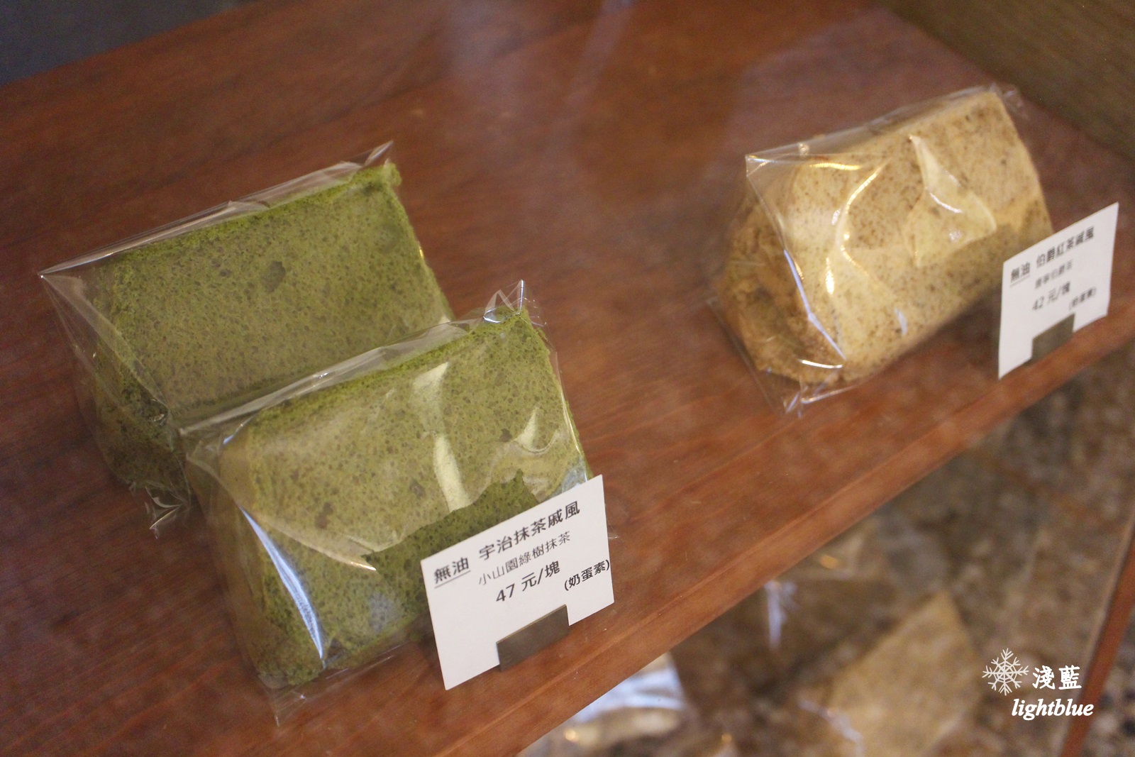 台中美食：淺藍 × 小麥菓子～蓬鬆滑順多口味的好吃無油戚風蛋糕，才吃完就想回訪