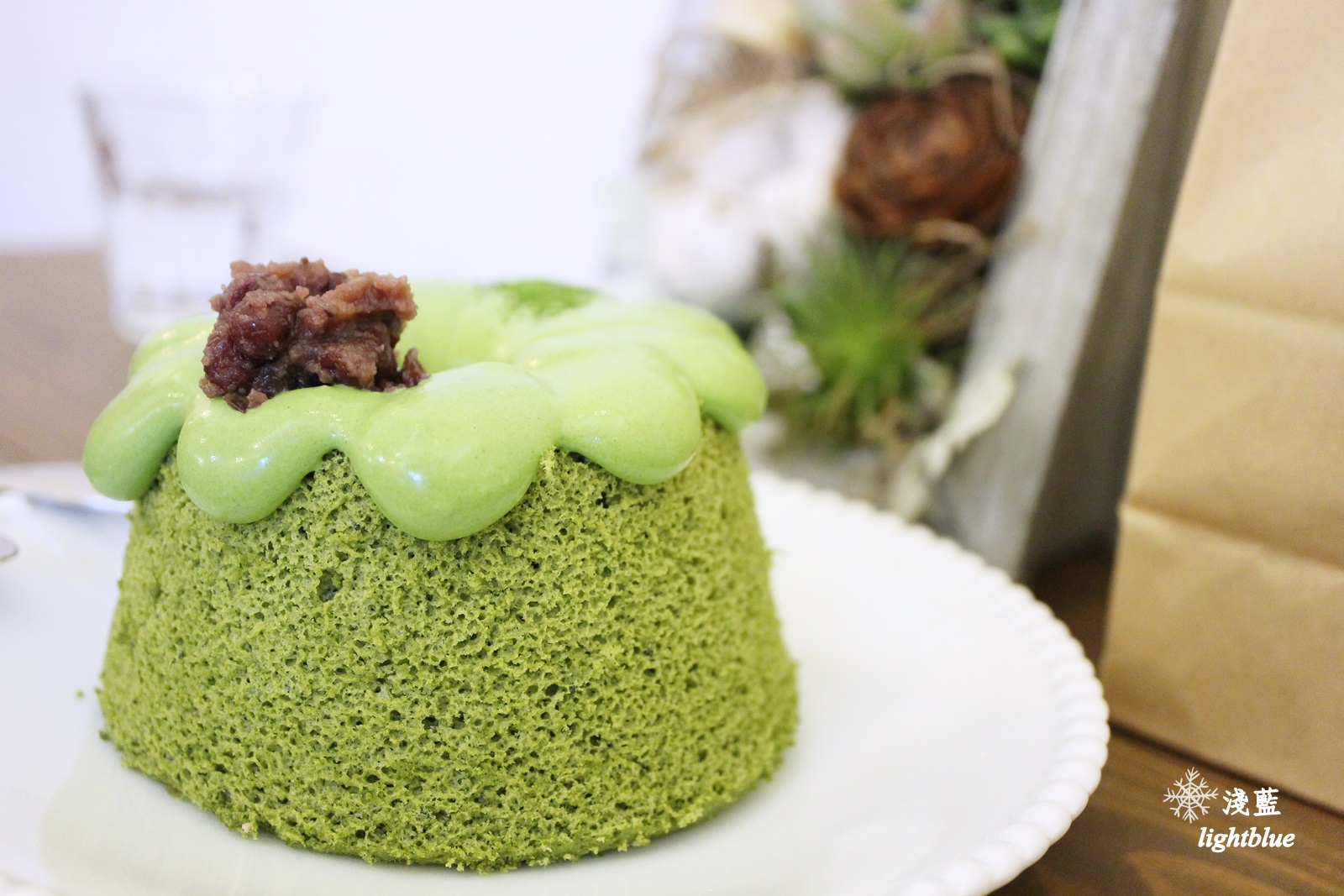 台中美食：淺藍 × 小麥菓子～蓬鬆滑順多口味的好吃無油戚風蛋糕，才吃完就想回訪