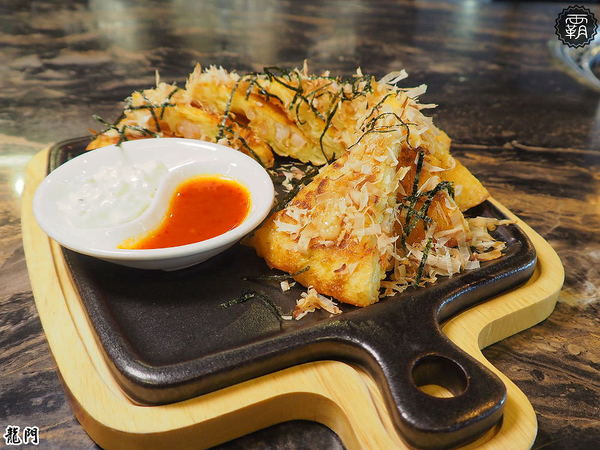 龍門 馬場洞韓牛專賣店： 龍門燒肉，韓風貨櫃屋裝潢，全新男子漢套餐霸氣上桌~