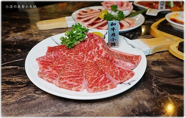 龍門 馬場洞韓牛專賣店：台中北屯』龍門馬場洞韓牛專賣店║超夯工業風貨櫃屋，社長盛和烤肉套餐，不用出國就可以吃到的美味