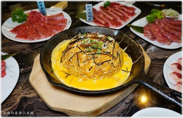 龍門 馬場洞韓牛專賣店：台中北屯』龍門馬場洞韓牛專賣店║超夯工業風貨櫃屋，社長盛和烤肉套餐，不用出國就可以吃到的美味